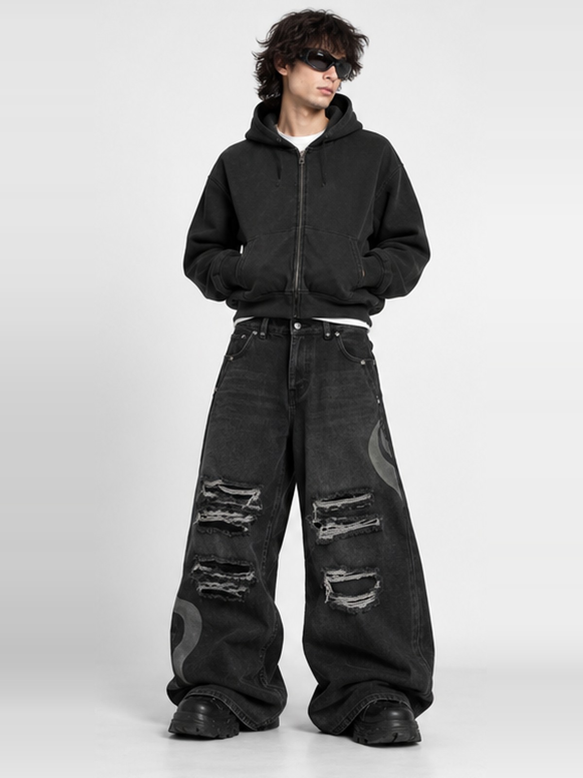 Flame Ripped Wide-Leg Jean in Washed Black